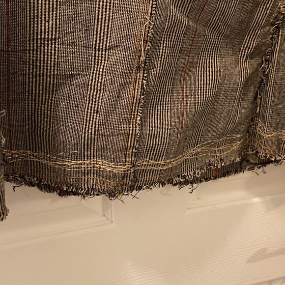 WE Embroidered Jacket - Picture 9 of 11